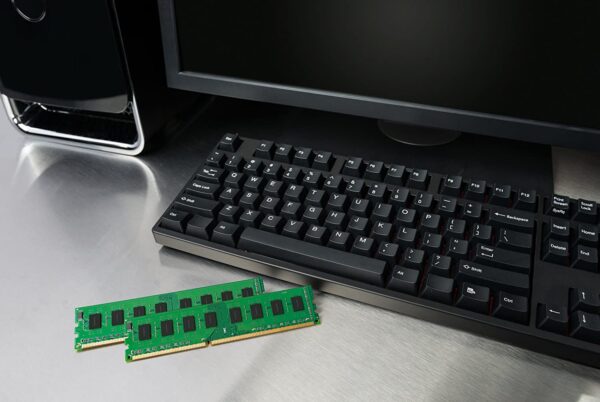 Hynix/Samsung/Kingston 2GB DDR3 Desktop Ram (Pullout)